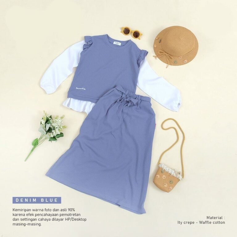 haneen denim blue flatlay (1)